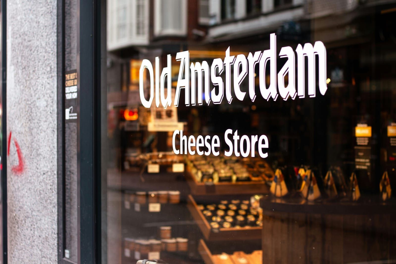 Old Amsterdam Cheese Store — lokale winkel in de stad
